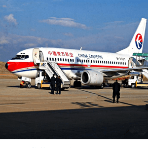 大连周水子航空货运航空快运业稳步发展的原因是什么？